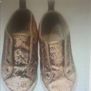 Girls Gold glitter slip on shoes. Size. 10